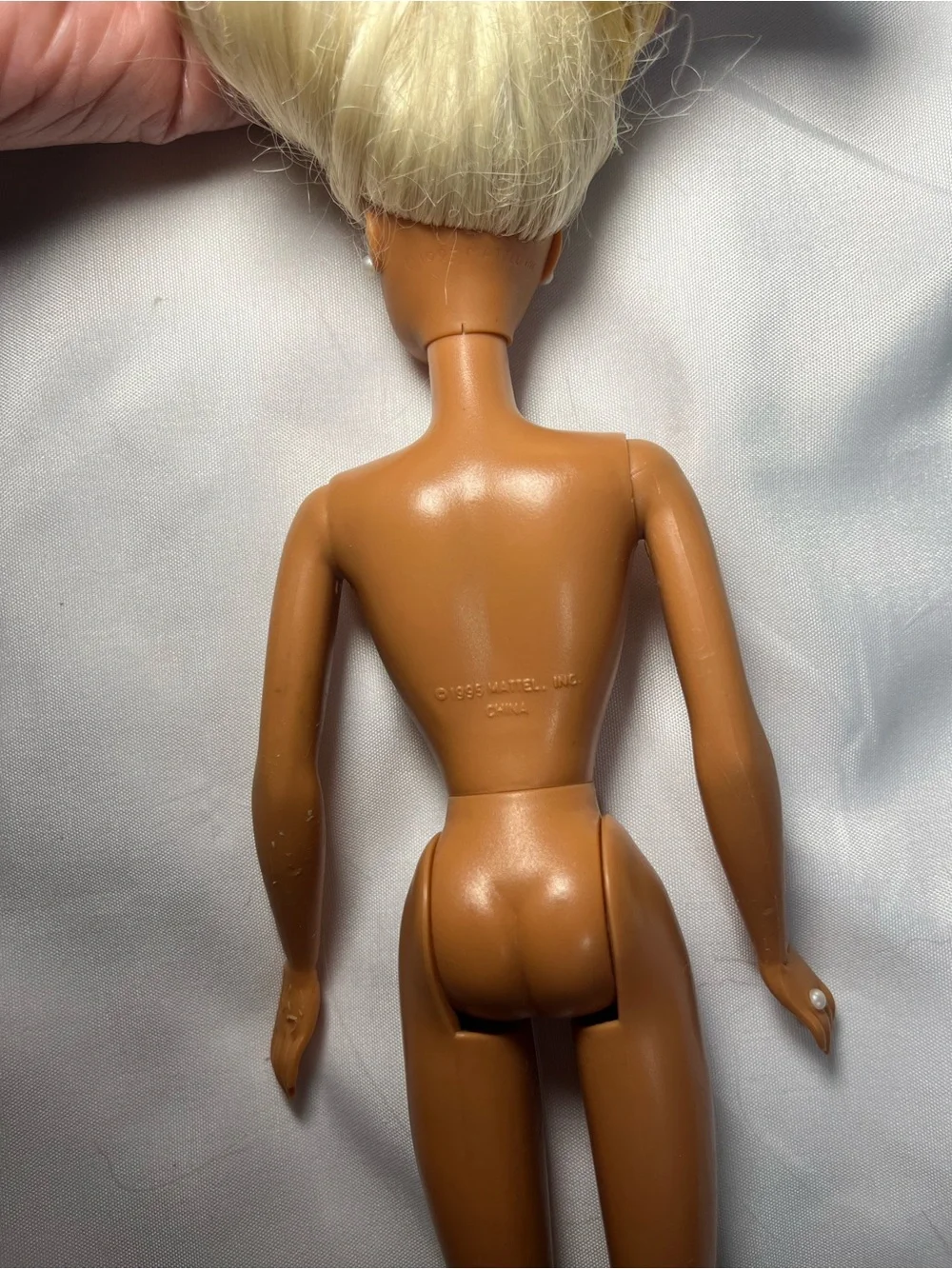 Vintage 1995 Barbie Doll Nude Blonde Hair Brown Streaks Blue Eyes Twist Body